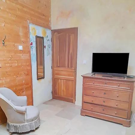 Renovated Charentaise House In The Vineyards Apartment