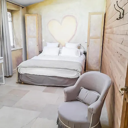 Renovated Charentaise House In The Vineyards * Floirac (Charente-Maritime)