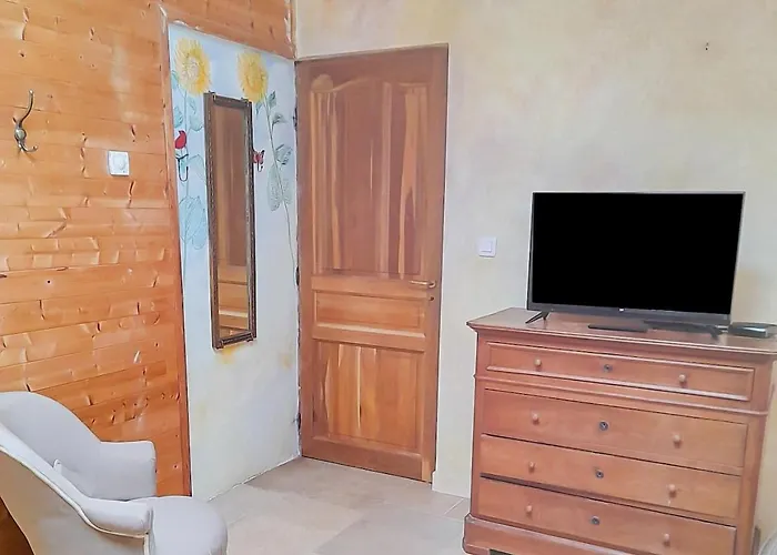 Renovated Charentaise House In The Vineyards Apartamento