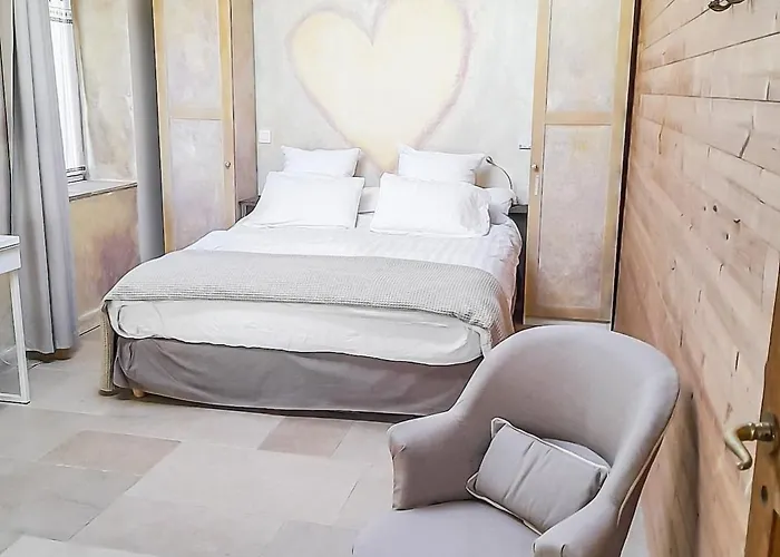 Renovated Charentaise House In The Vineyards * Floirac (Charente-Maritime)