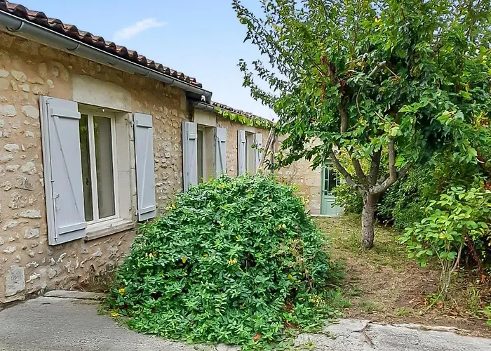 Renovated Charentaise House In The Vineyards Appartement Floirac (Charente-Maritime)